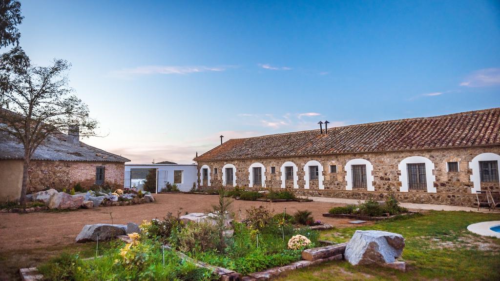 Balneario Aguas De Villaharta Eksteriør billede